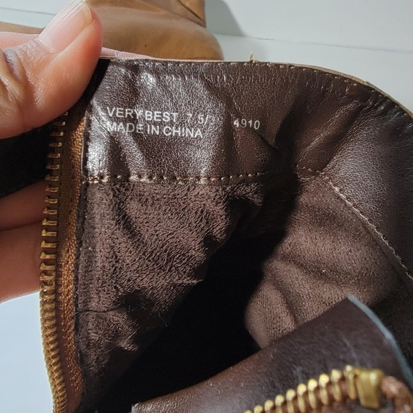 Chinese Laundry VERY BEST Women's Platform Wedges Distressed Ankle Boots Sz 7.5 - Picture 9 of 9